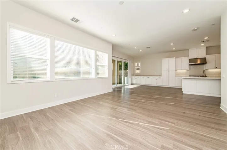 631 Cardona, Lake Forest, California 92630