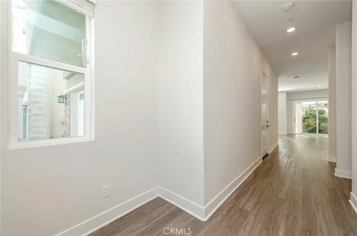 631 Cardona, Lake Forest, California 92630