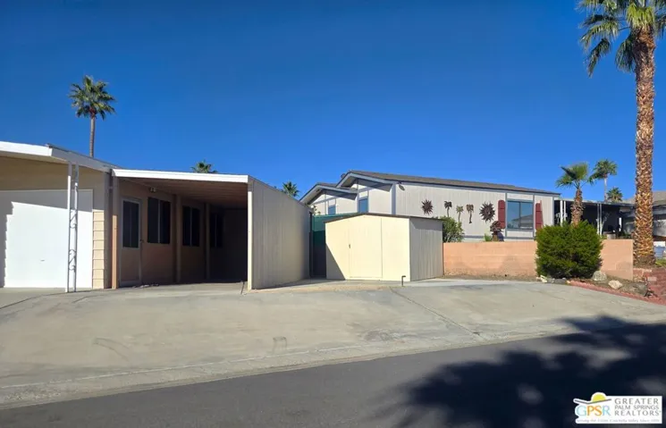 Separate Large Shed