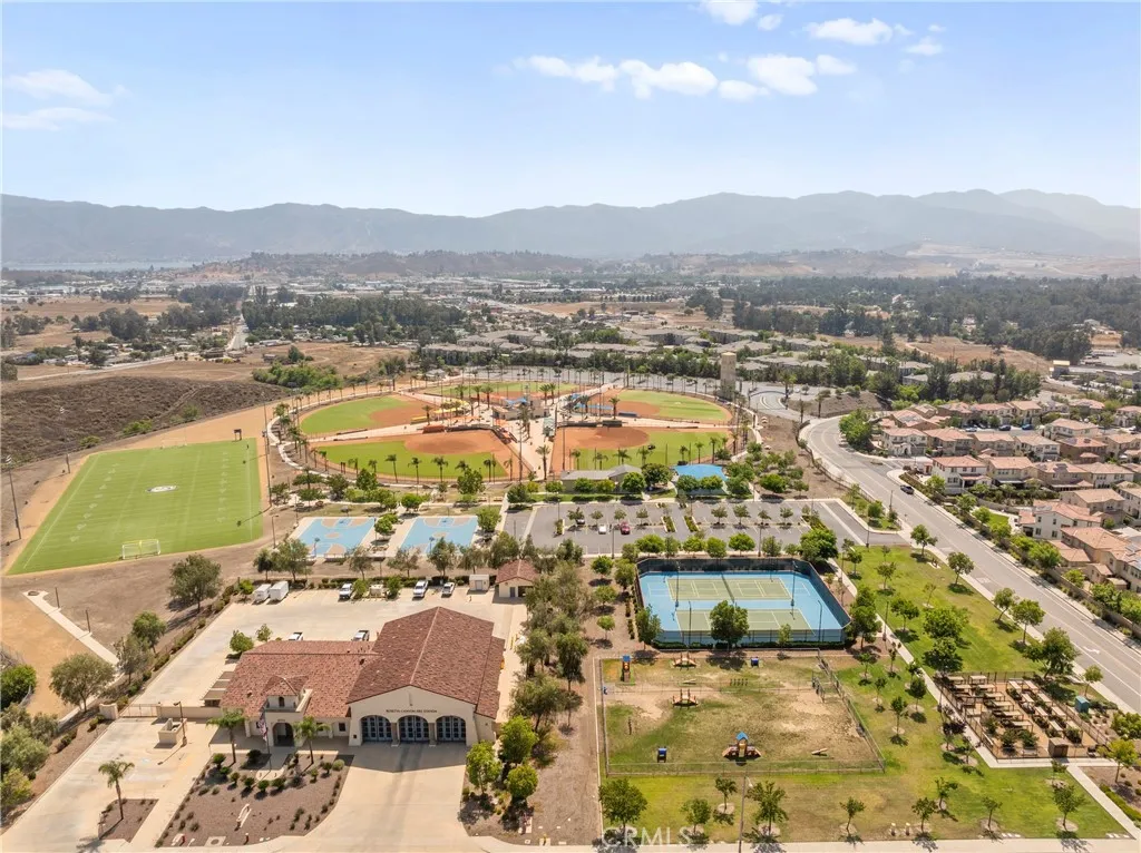 45105 Quicksilver, Lake Elsinore, California 92532 home-pic-49