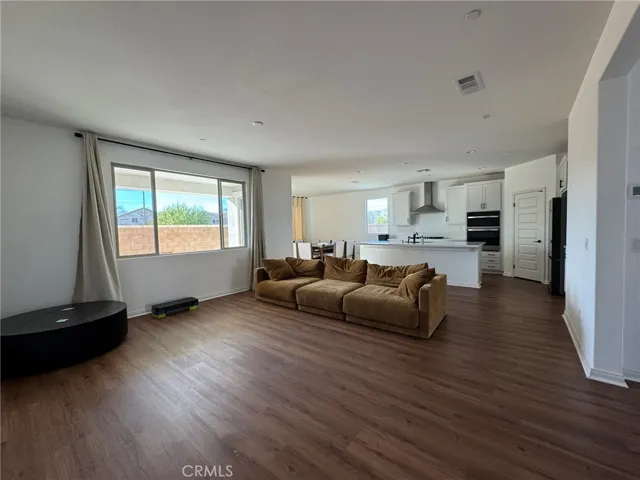 29683 Laurel Court, Menifee, California 92584