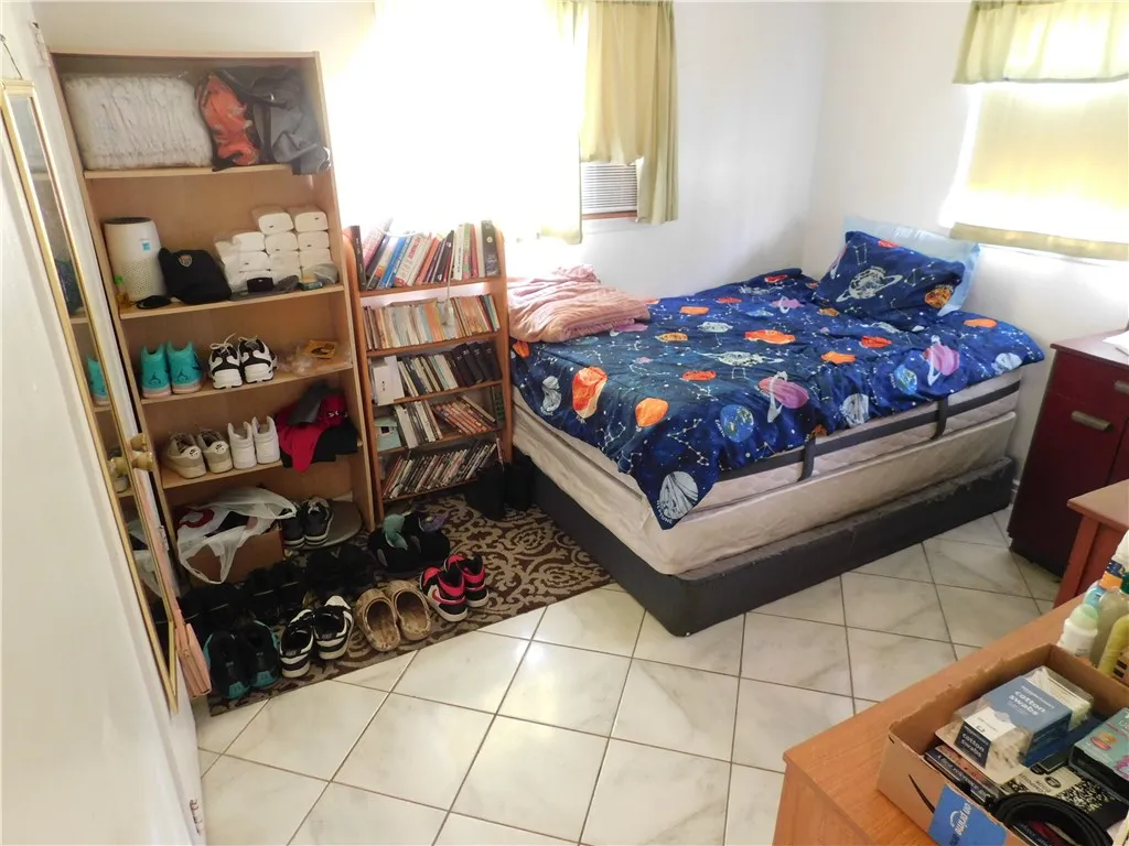 1000 N Mountain View, San Bernardino, California 92410 home-pic-22