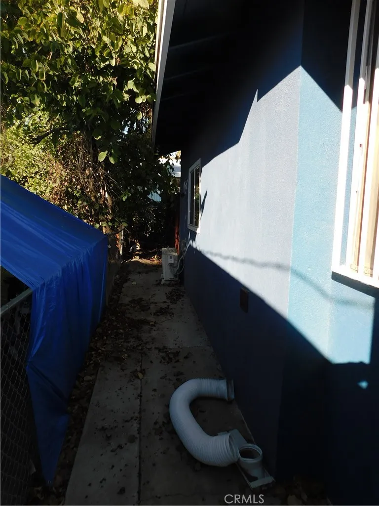 1000 N Mountain View, San Bernardino, California 92410 home-pic-27