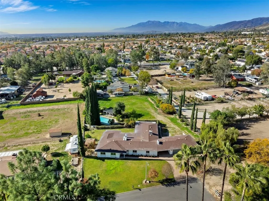 7150 Clydesdale, Highland, California 92346 home-pic-61