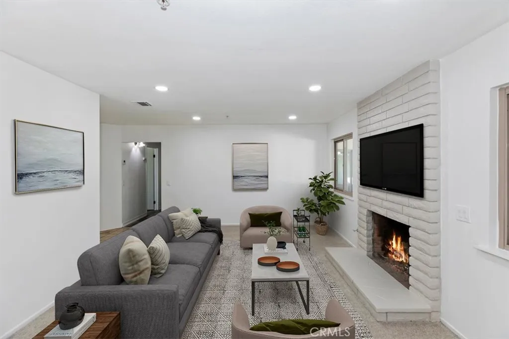 7150 Clydesdale, Highland, California 92346 home-pic-15