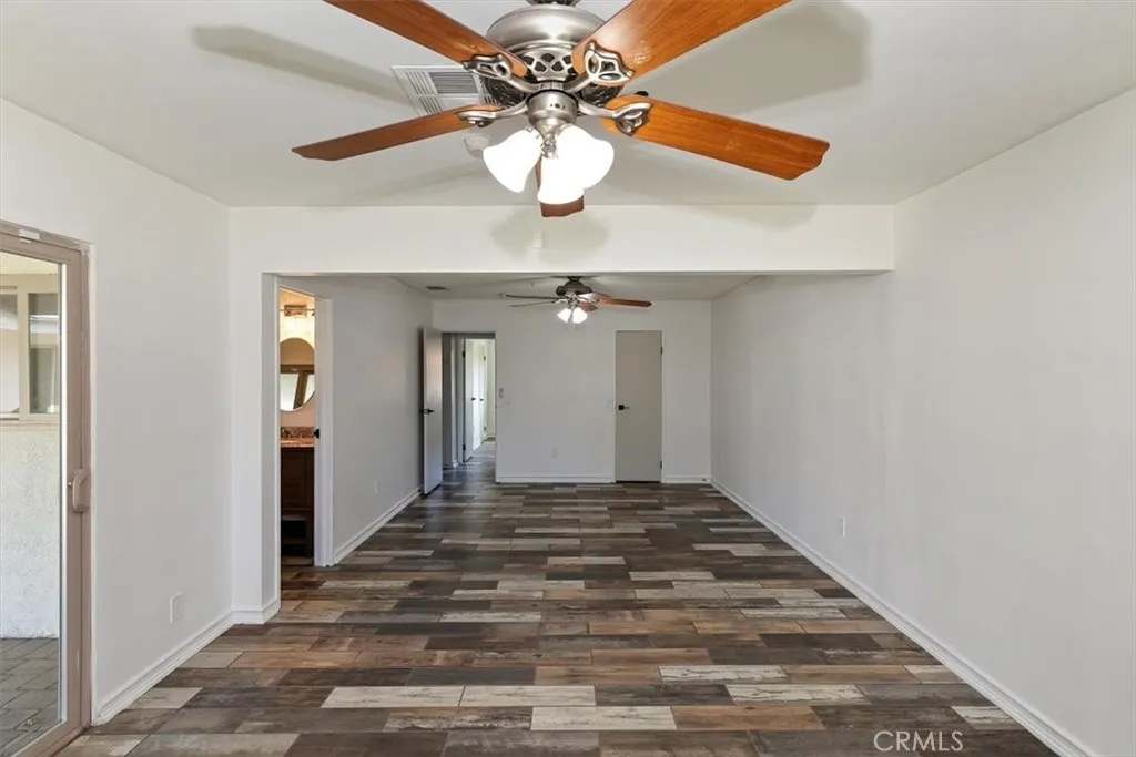 7150 Clydesdale, Highland, California 92346 home-pic-37