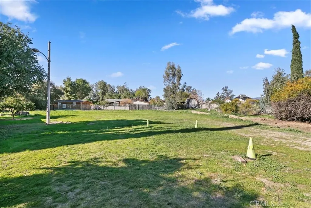 7150 Clydesdale, Highland, California 92346 home-pic-71