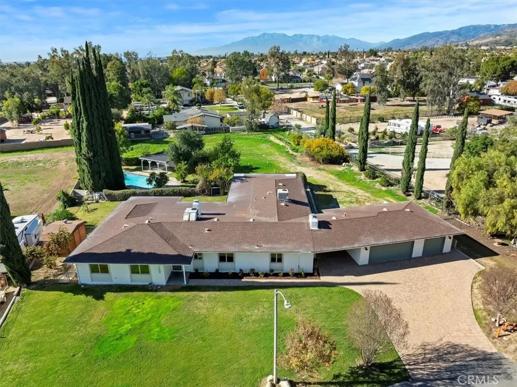7150 Clydesdale, Highland, California 92346 home-pic-4