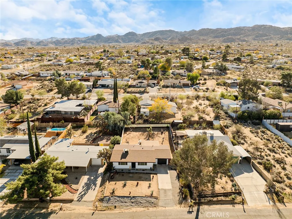 61503 Sunburst, Joshua Tree, California 92252 home-pic-38