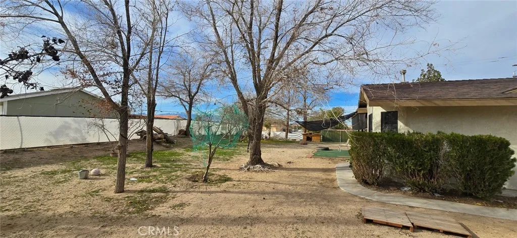 15481 Eto Camino, Victorville, California 92394 home-pic-15