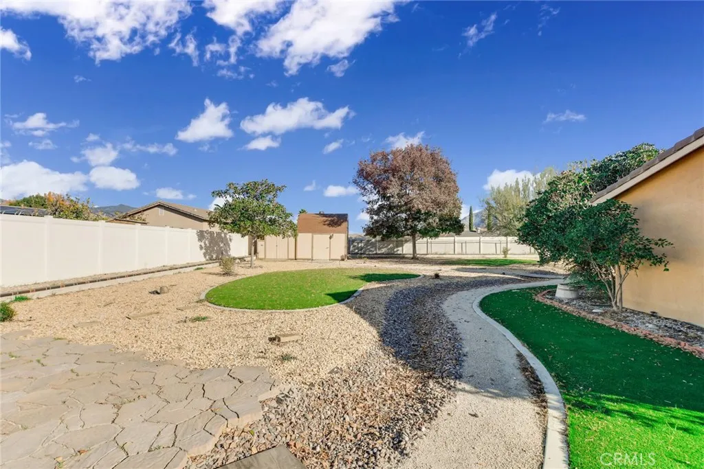 1075 Charles Street, Banning, California 92220 home-pic-46
