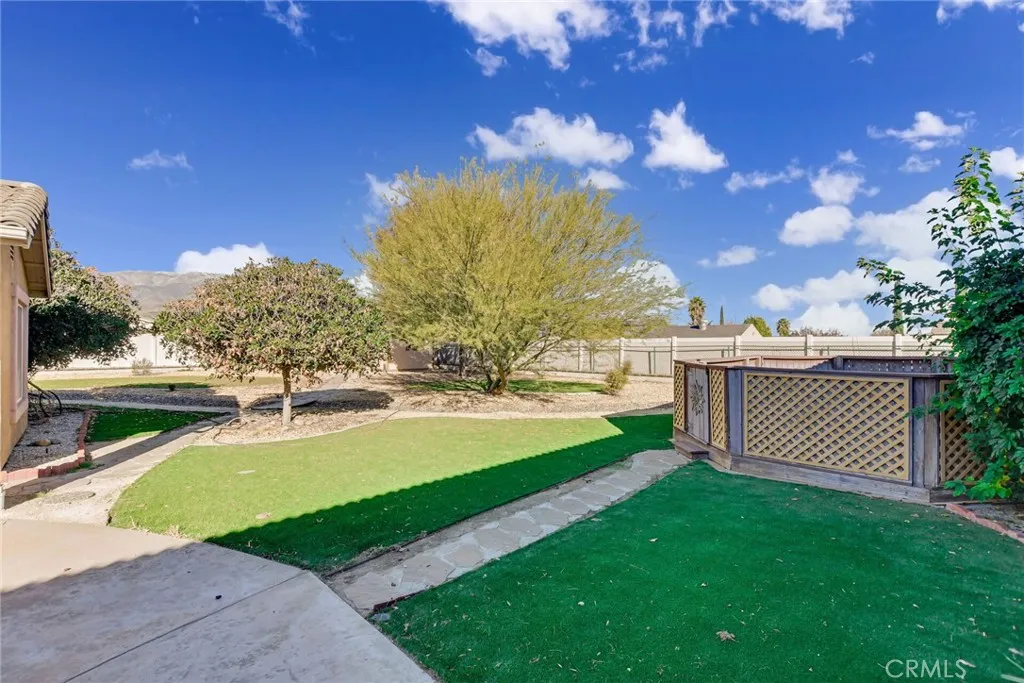 1075 Charles Street, Banning, California 92220 home-pic-39