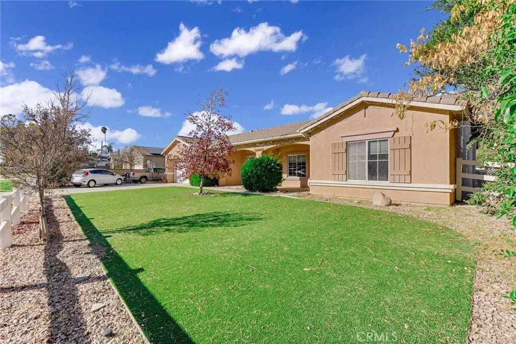 1075 Charles Street, Banning, California 92220 home-pic-7