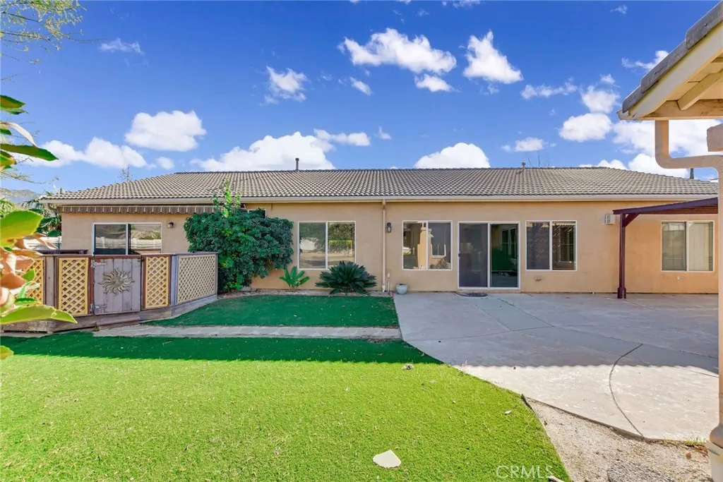 1075 Charles Street, Banning, California 92220 home-pic-41