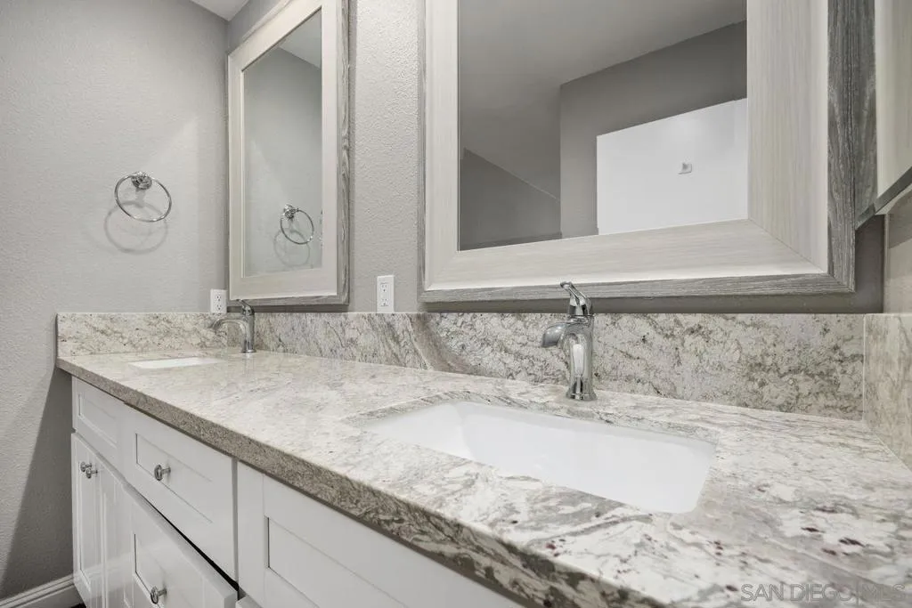 17488 Plaza Otonal, San Diego, California 92128 home-pic-21