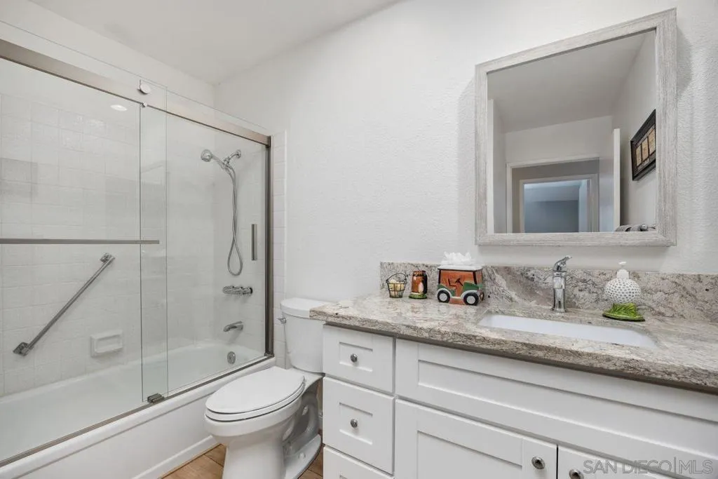 17488 Plaza Otonal, San Diego, California 92128 home-pic-26