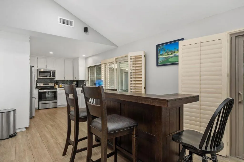 17488 Plaza Otonal, San Diego, California 92128 home-pic-11