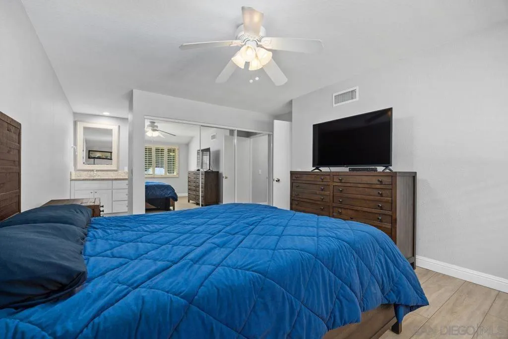 17488 Plaza Otonal, San Diego, California 92128 home-pic-19
