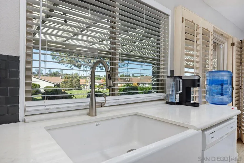 17488 Plaza Otonal, San Diego, California 92128 home-pic-16
