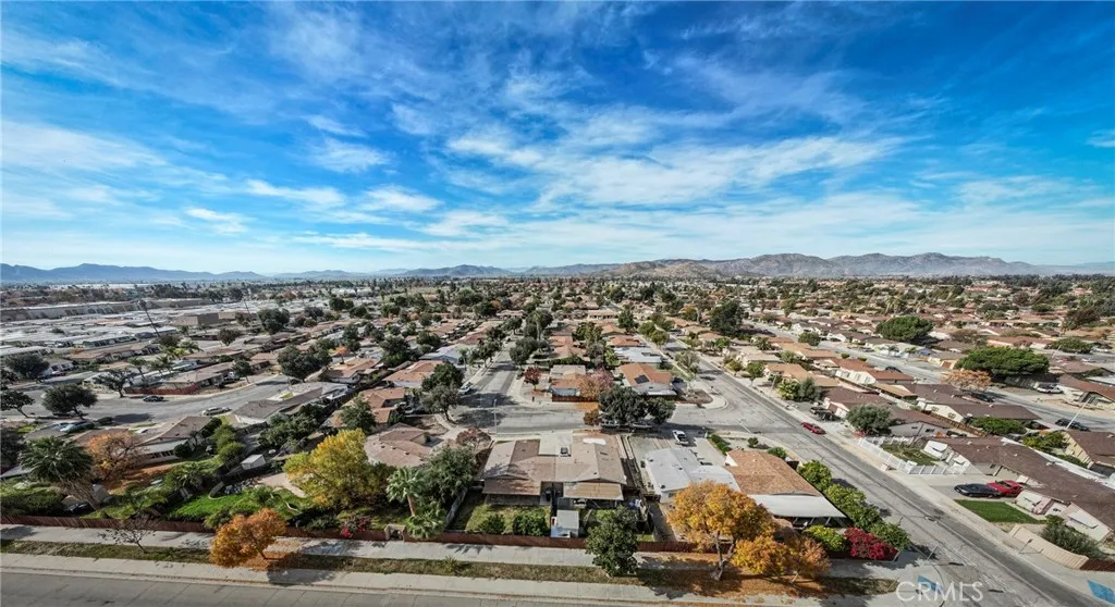 424 Tierra Baja Way, Hemet, California 92545 home-pic-31
