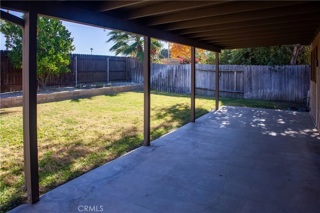 424 Tierra Baja Way, Hemet, California 92545 home-pic-21