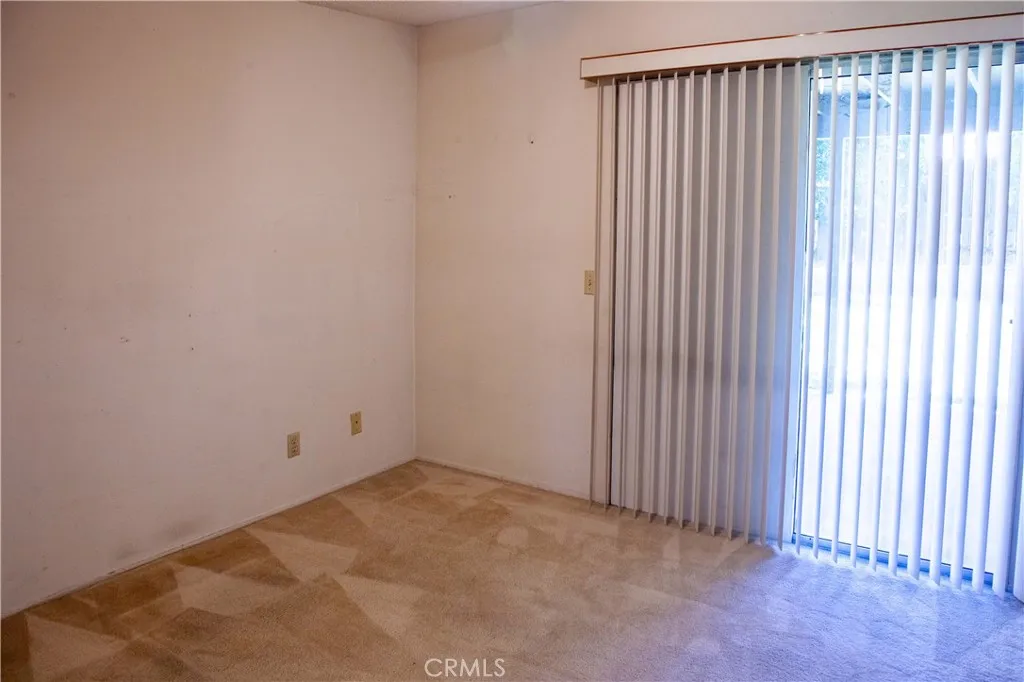 424 Tierra Baja Way, Hemet, California 92545 home-pic-17
