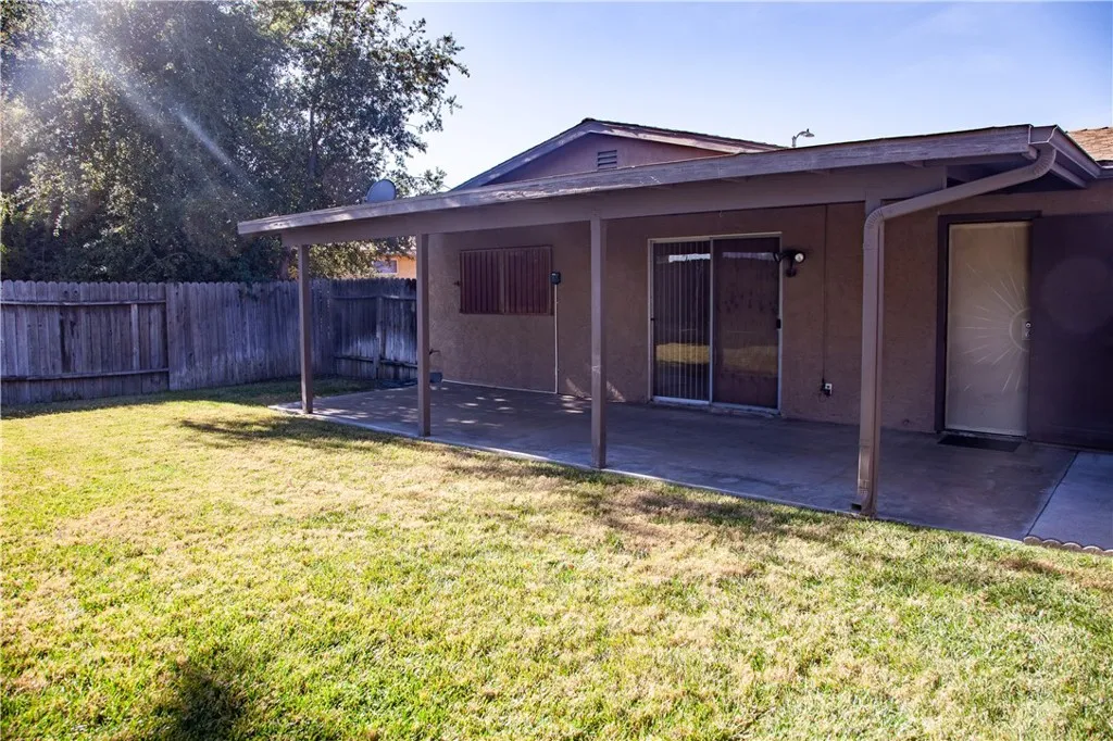 424 Tierra Baja Way, Hemet, California 92545 home-pic-20