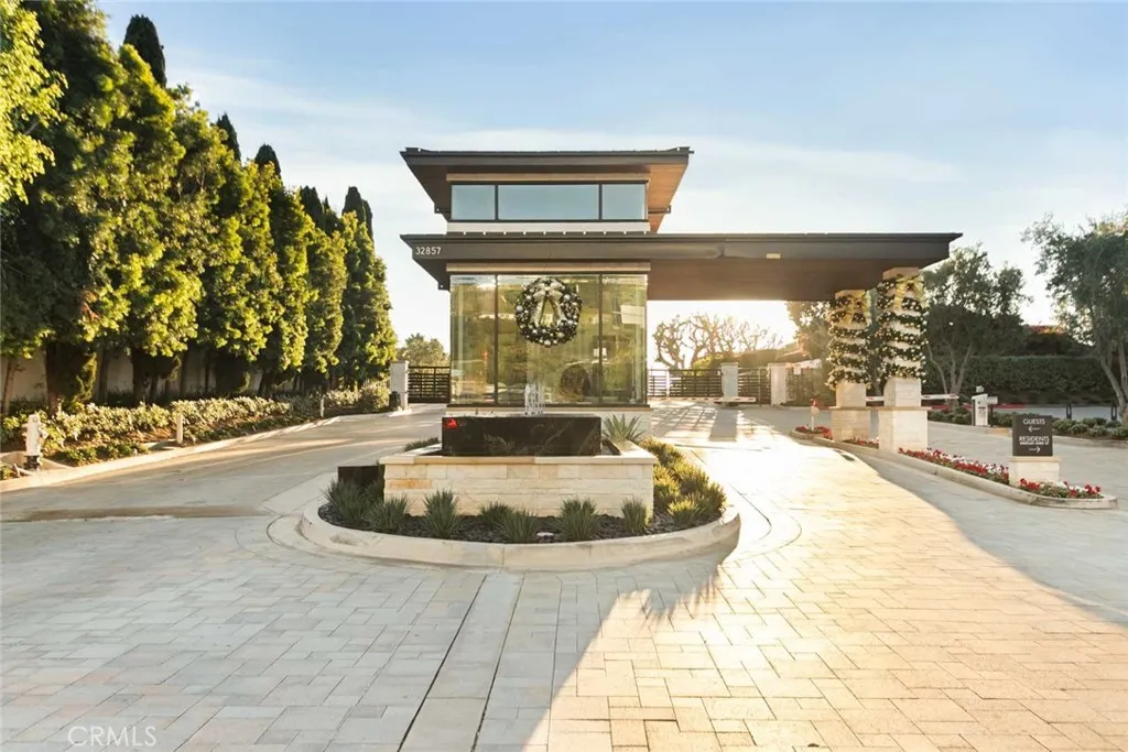 24 Monarch Bay, Dana Point, California 92629 home-pic-62