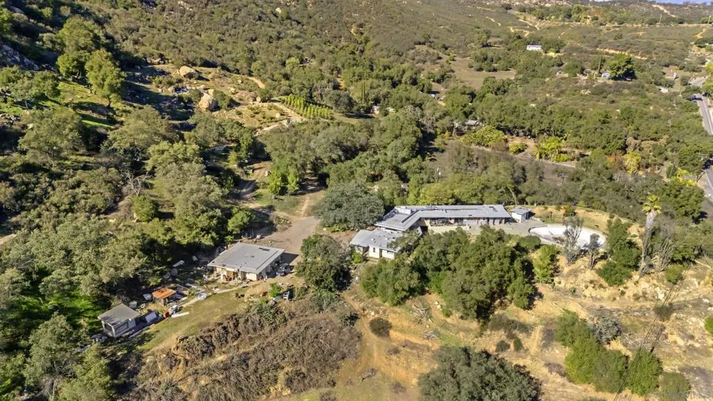26448 N Lake Wohlford Rd, Valley Center, California 92082 home-pic-0