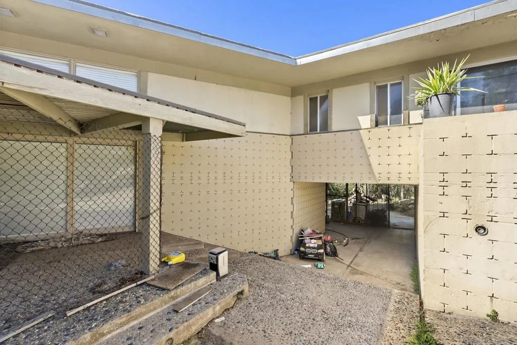 26448 N Lake Wohlford Rd, Valley Center, California 92082 home-pic-11