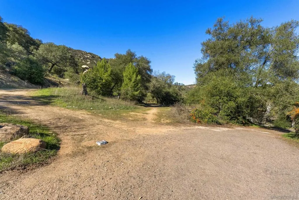 26448 N Lake Wohlford Rd, Valley Center, California 92082 home-pic-26