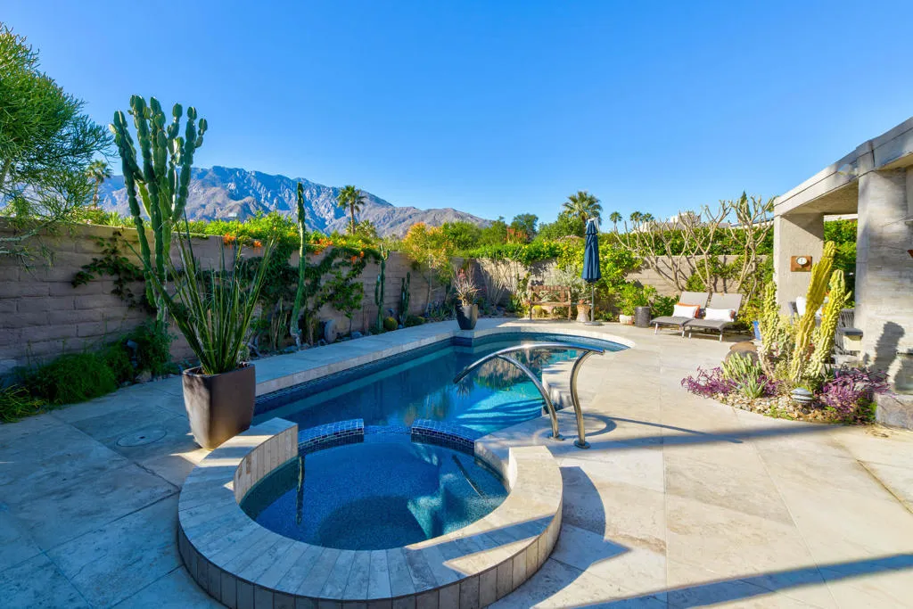 2937 Sundance Circle W, Palm Springs, California 92262 home-pic-36