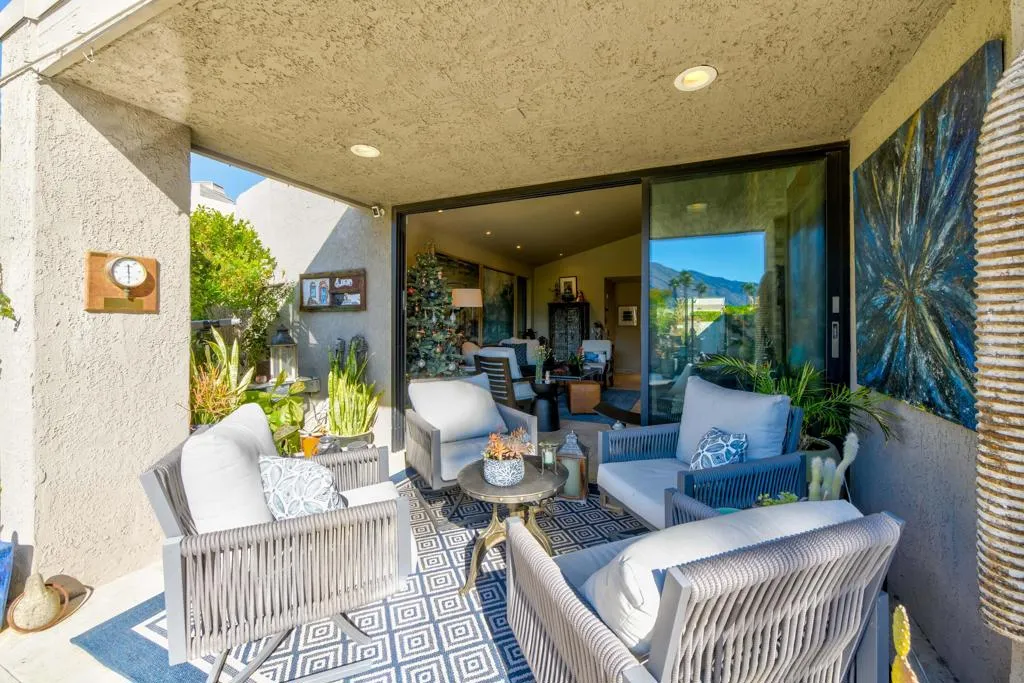 2937 Sundance Circle W, Palm Springs, California 92262 home-pic-34