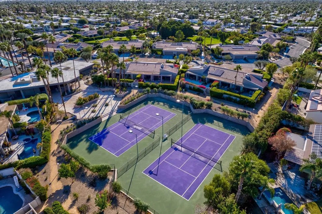 2937 Sundance Circle W, Palm Springs, California 92262 home-pic-42