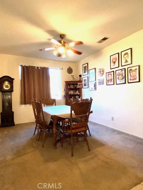 16883 Hazeltine Court, Fontana, California 92336 home-pic-2