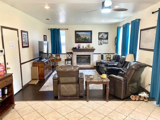 16883 Hazeltine Court, Fontana, California 92336