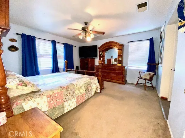 16883 Hazeltine Court, Fontana, California 92336