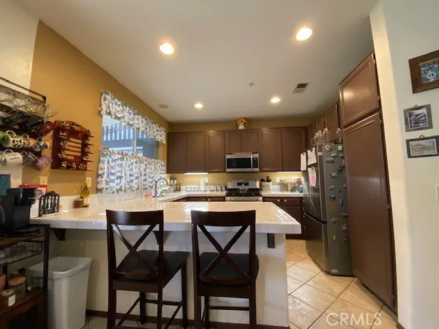 16883 Hazeltine Court, Fontana, California 92336