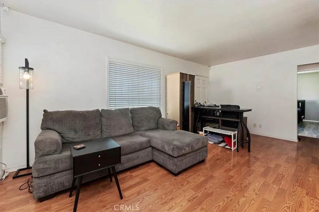 4694 N Mayfield, San Bernardino, California 92407 home-pic-9