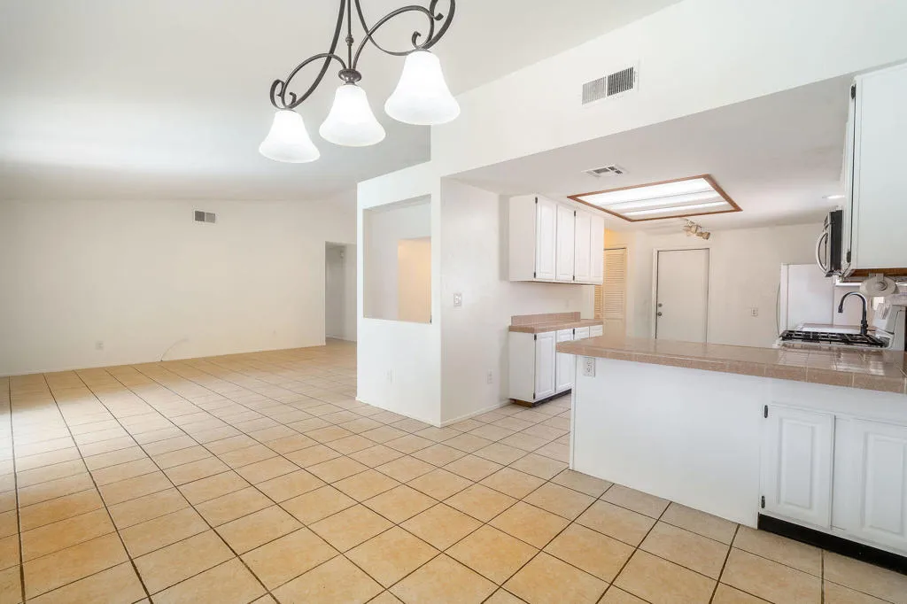 68750 Fortuna Road, Cathedral City, California 92234 home-pic-16