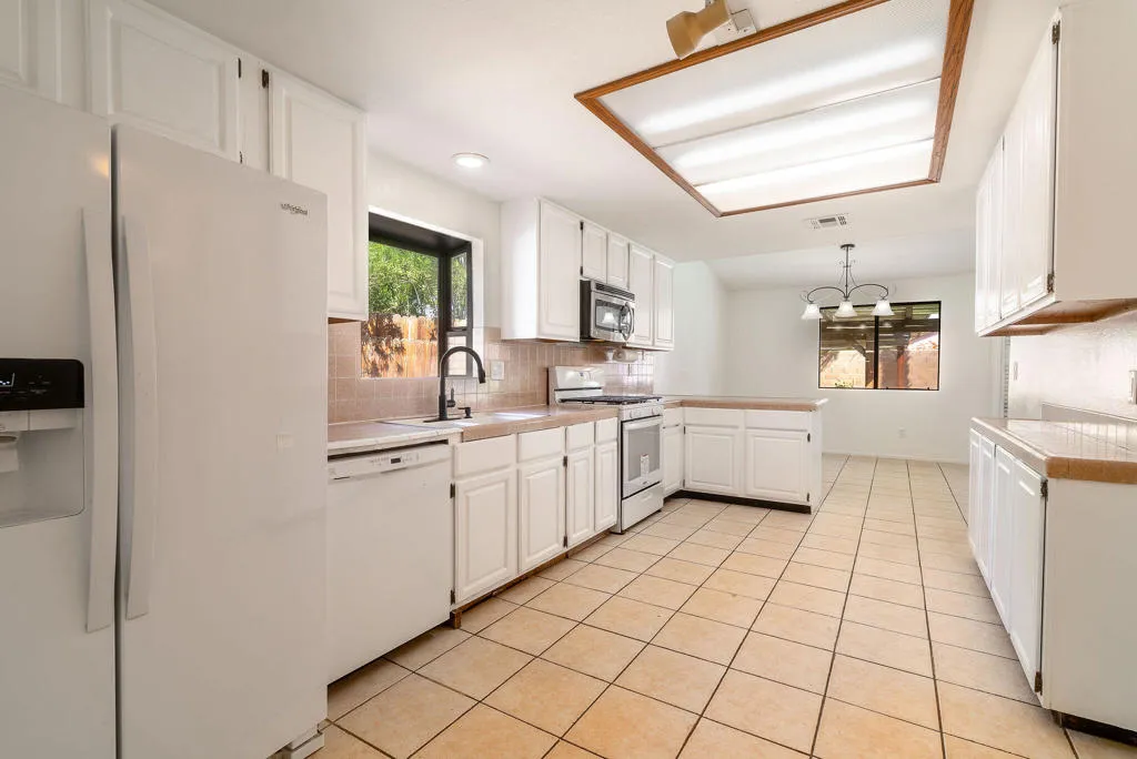 68750 Fortuna Road, Cathedral City, California 92234 home-pic-19