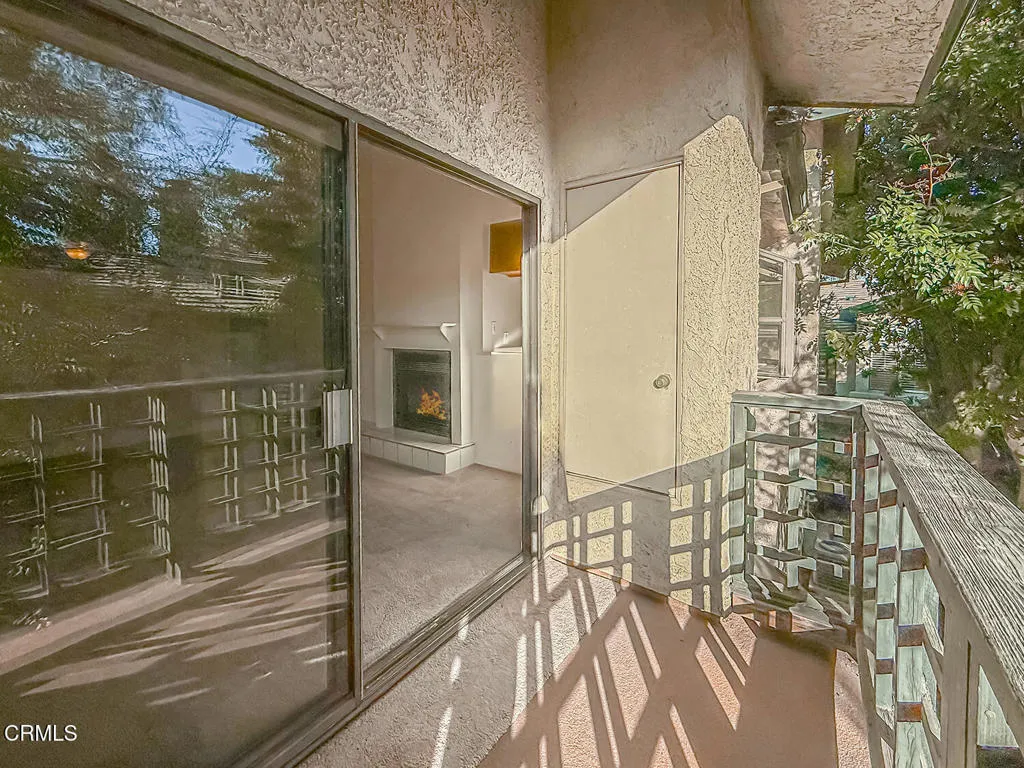 5738 Skyview Way F, Agoura Hills, California 91301 home-pic-15