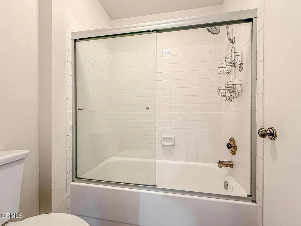 5738 Skyview Way F, Agoura Hills, California 91301 home-pic-22