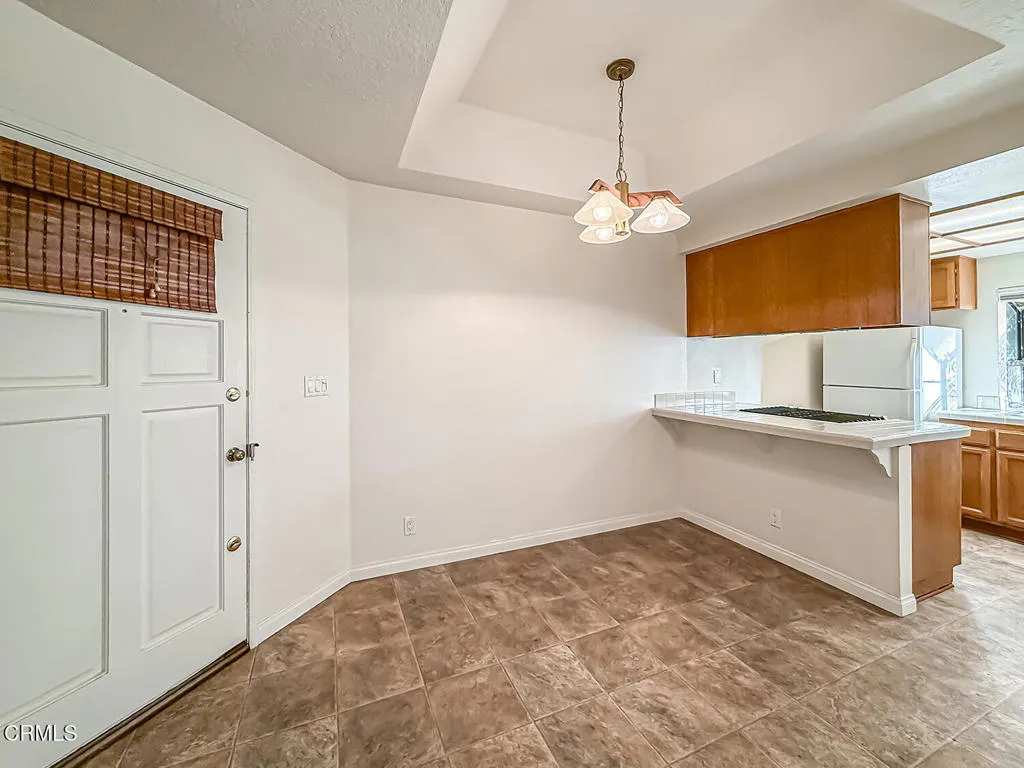 5738 Skyview Way F, Agoura Hills, California 91301 home-pic-5
