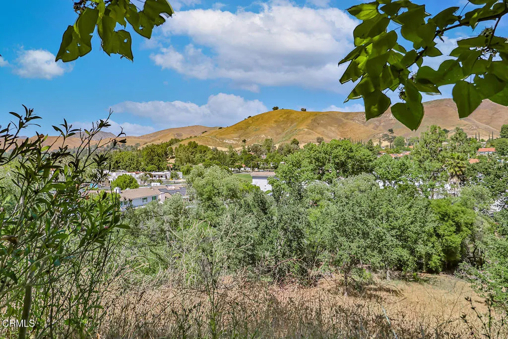 5738 Skyview Way F, Agoura Hills, California 91301 home-pic-38