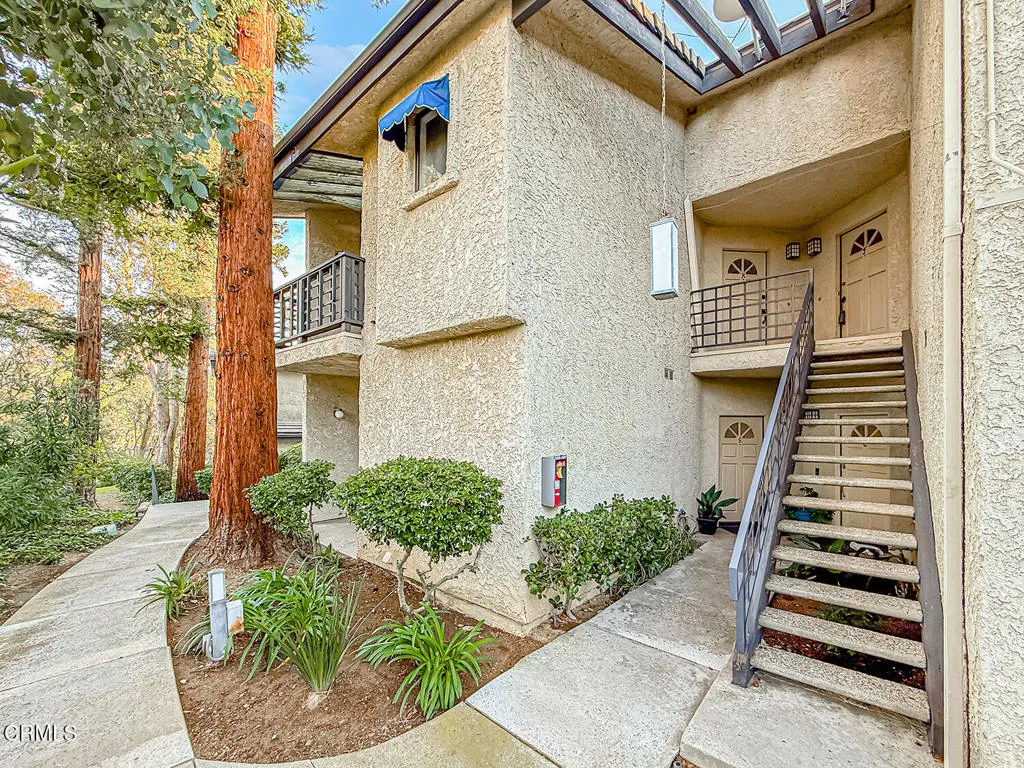 5738 Skyview Way F, Agoura Hills, California 91301 home-pic-3