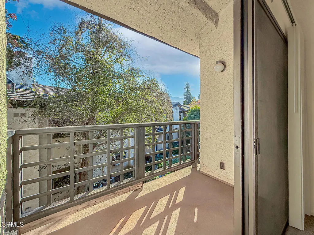 5738 Skyview Way F, Agoura Hills, California 91301 home-pic-14