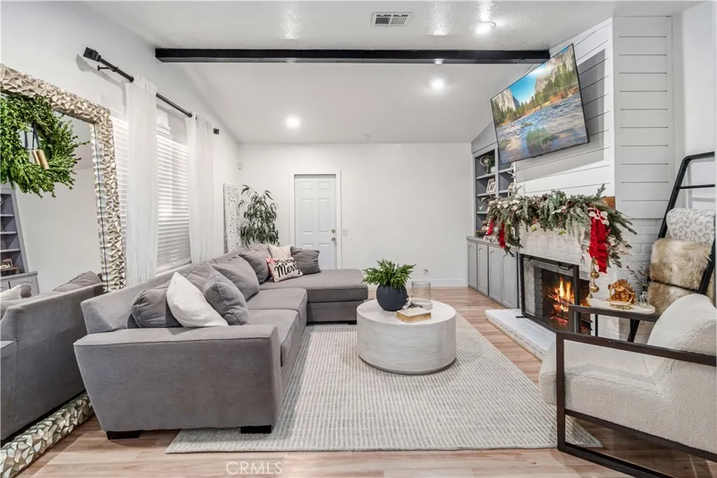 43034 Cherbourg, Lancaster, California 93536 home-pic-13