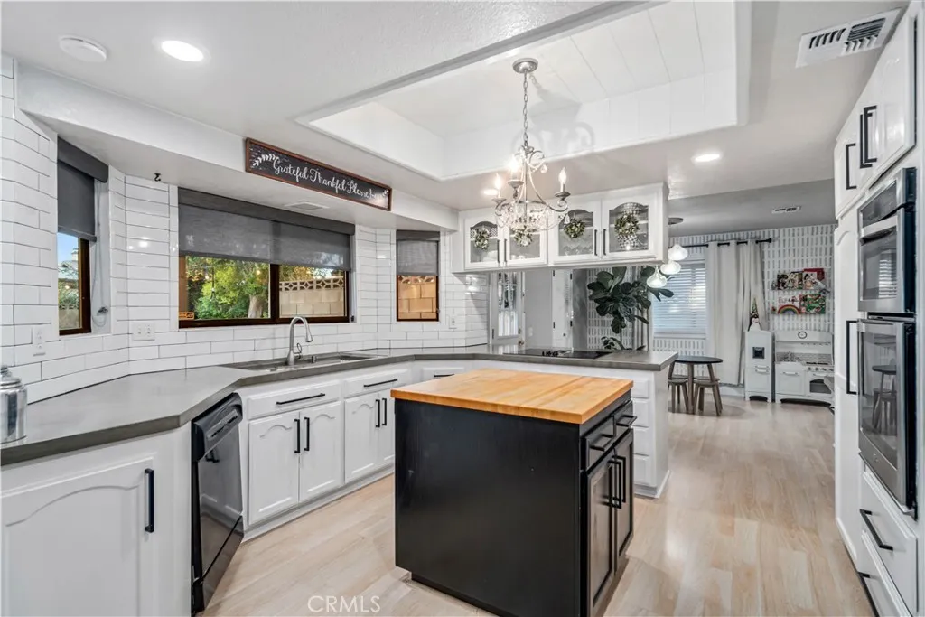 43034 Cherbourg, Lancaster, California 93536 home-pic-20