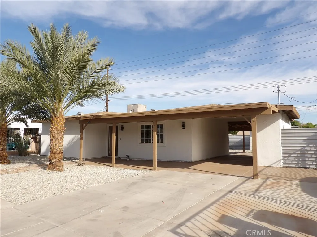 52426 Shady Lane, Coachella, California 92236 home-pic-1